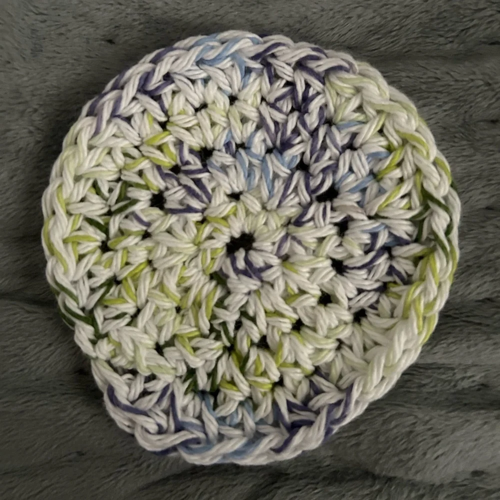 Crocheted face scrubbies/makeup remover